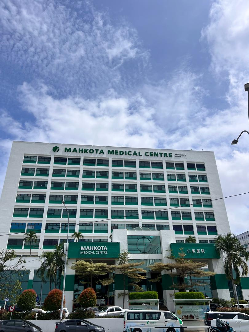 Comprehensive electrical installation for multi-story commercial building